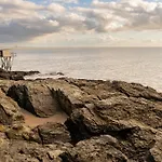 Au Bord De La Corniche - 35