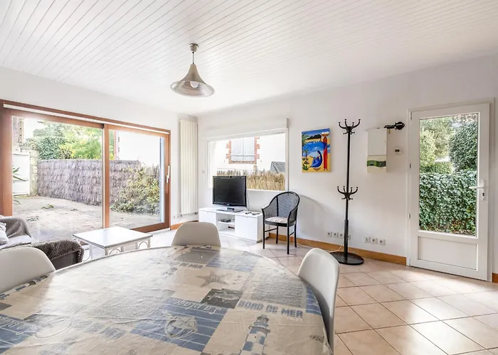 35 - A 2 Pas Des Plages Hébergement de vacances *