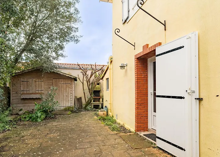 Hébergement de vacances 35 - A 2 Pas Des Plages *